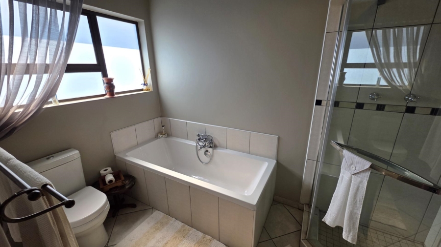 4 Bedroom Property for Sale in Seasons Lifestyle Estate North West